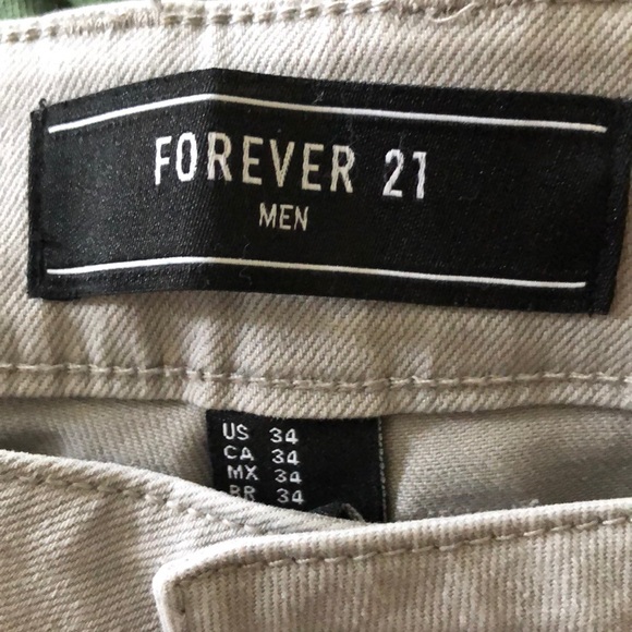 Jeans - Picture 3 of 3